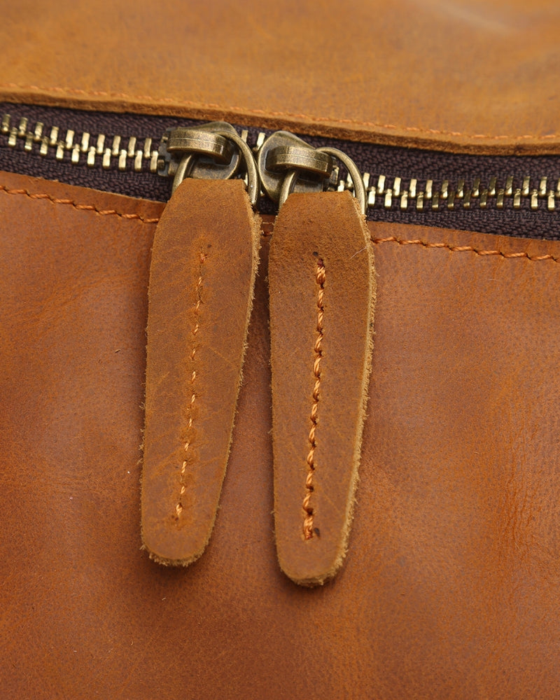 The Toronto Label™ | Montague Leather Duffle