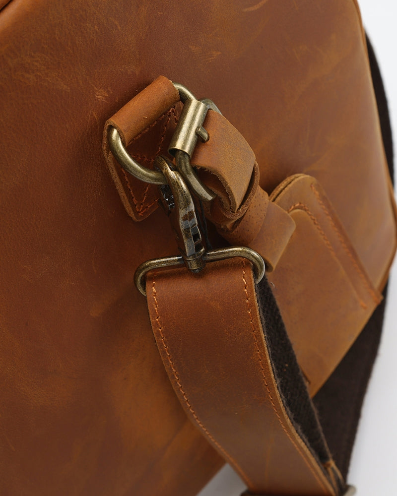 The Toronto Label™ | Montague Leather Duffle