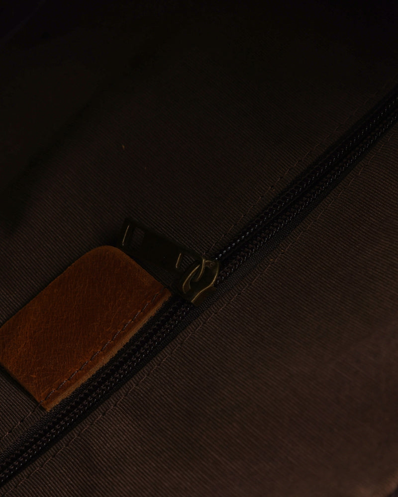 The Toronto Label™ | Montague Leather Duffle