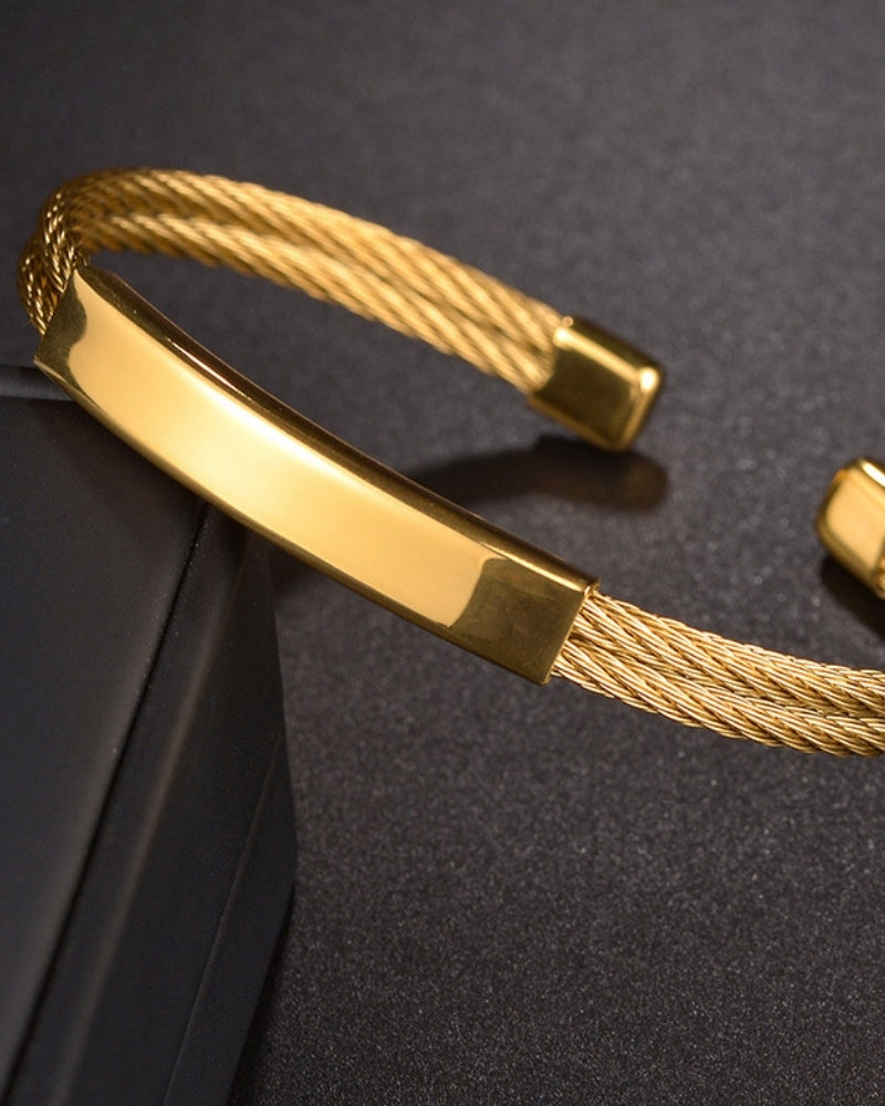 The Toronto Label™ | Torque Cable Cuff
